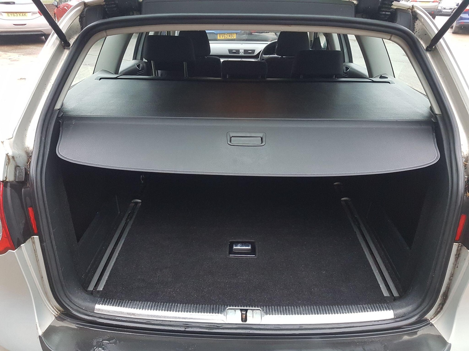 Used Volkswagen Passat for sale - 77440407: Photo 28