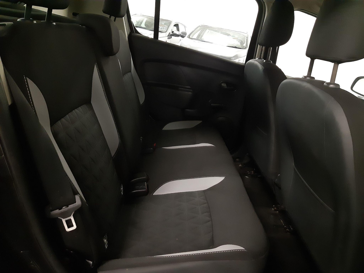 Used Dacia Sandero Stepway 2014 for sale - 76667403: Photo 13