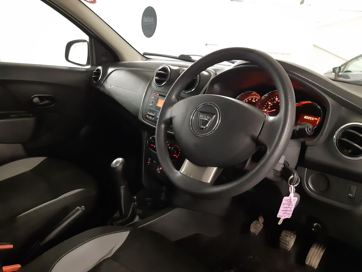Used Dacia Sandero Stepway 2014 for sale - 76667403: Photo 2