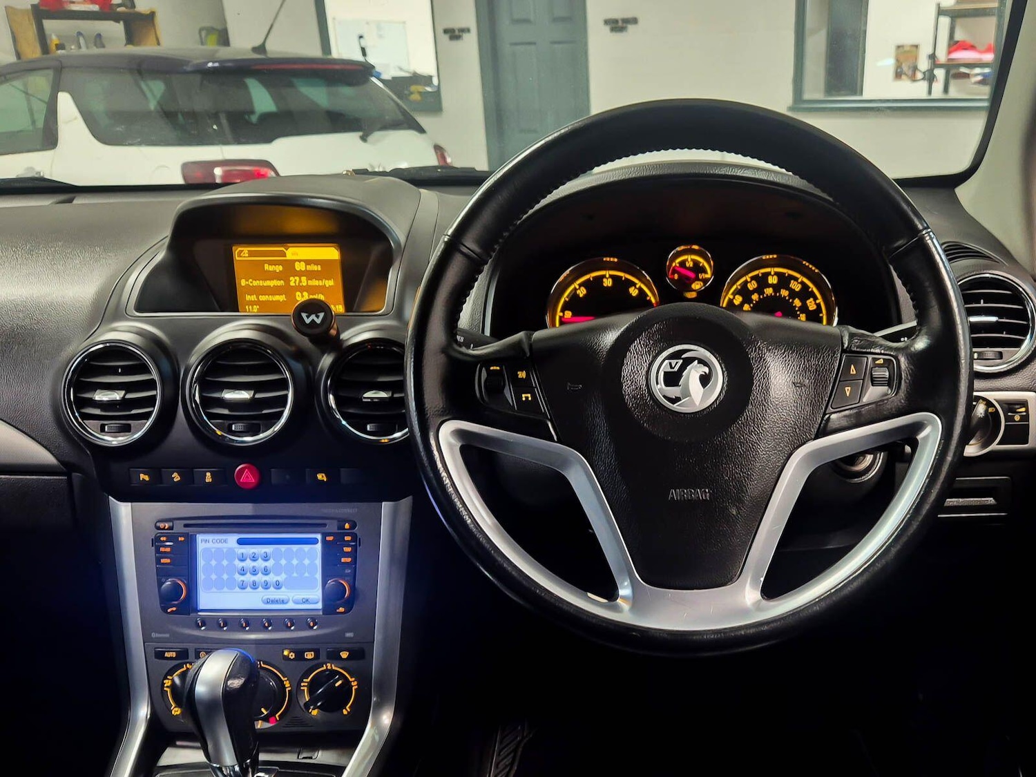 Used Vauxhall Antara 2013 for sale - 77016290: Photo 2