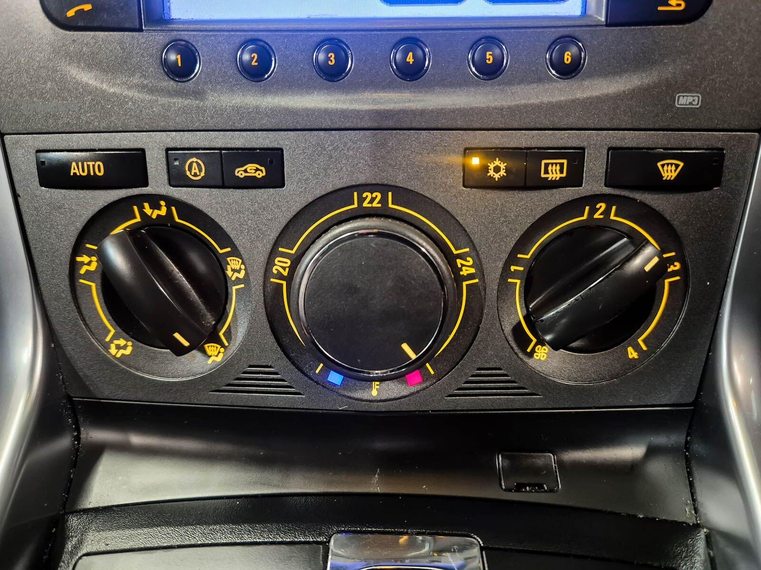 Used Vauxhall Antara 2013 for sale - 77016290: Photo 66