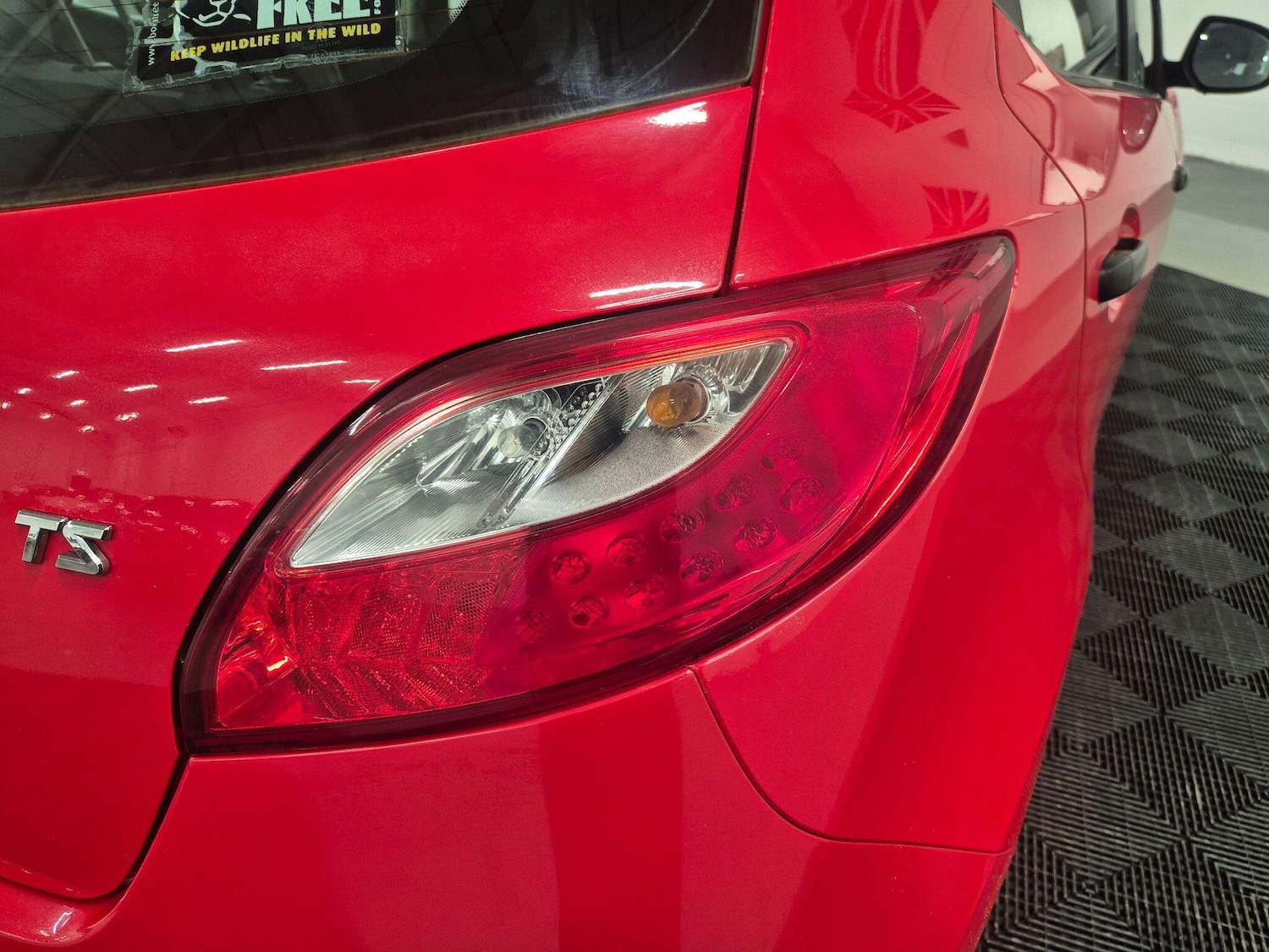 Used Mazda Mazda2 2010 for sale - 77305595: Photo 19
