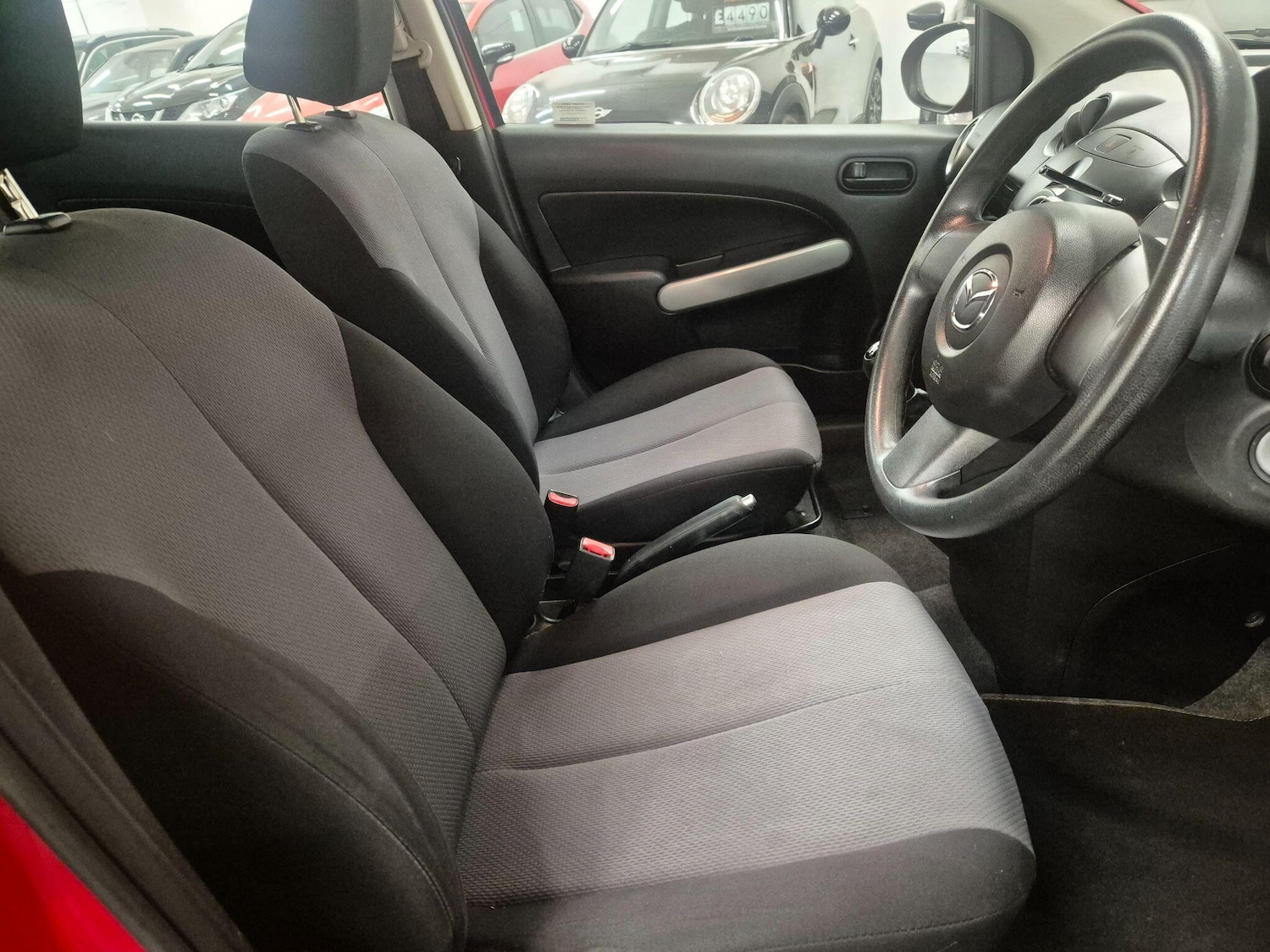 Used Mazda Mazda2 2010 for sale - 77305595: Photo 27