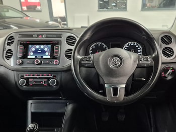 Used Volkswagen Tiguan 2014 for sale - 76823503: Photo