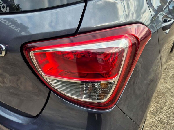 Used Hyundai i10 2017 for sale - 76166328: Photo 14