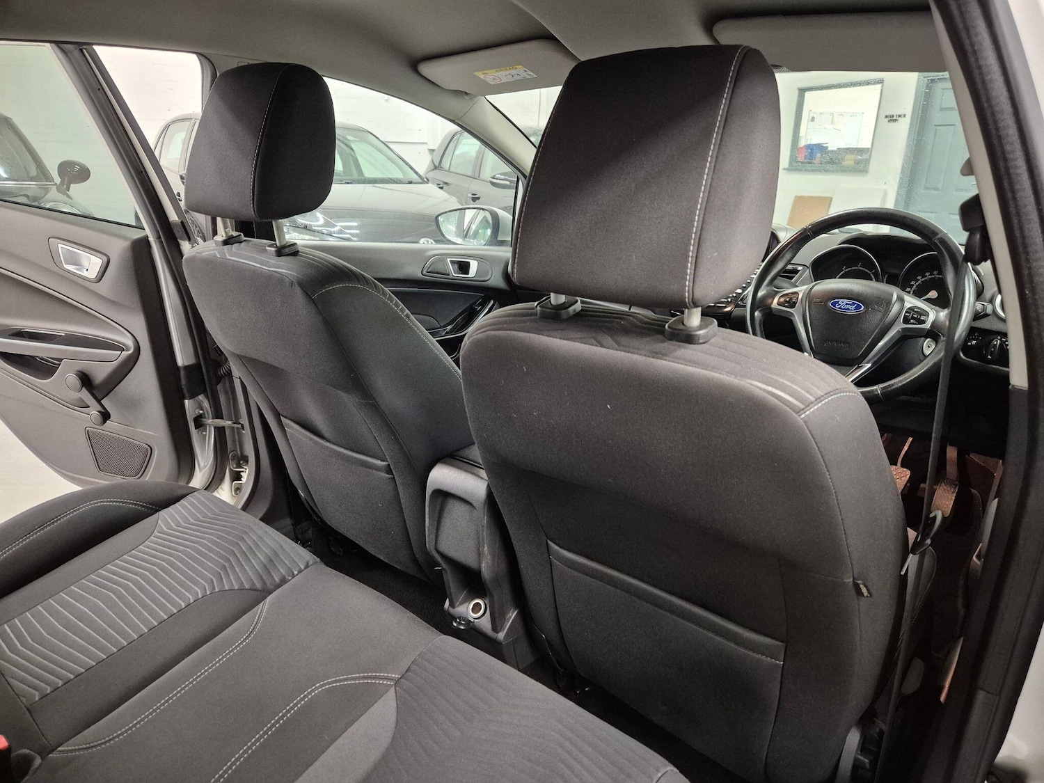 Used Ford Fiesta 2014 for sale - 77066866: Photo 25