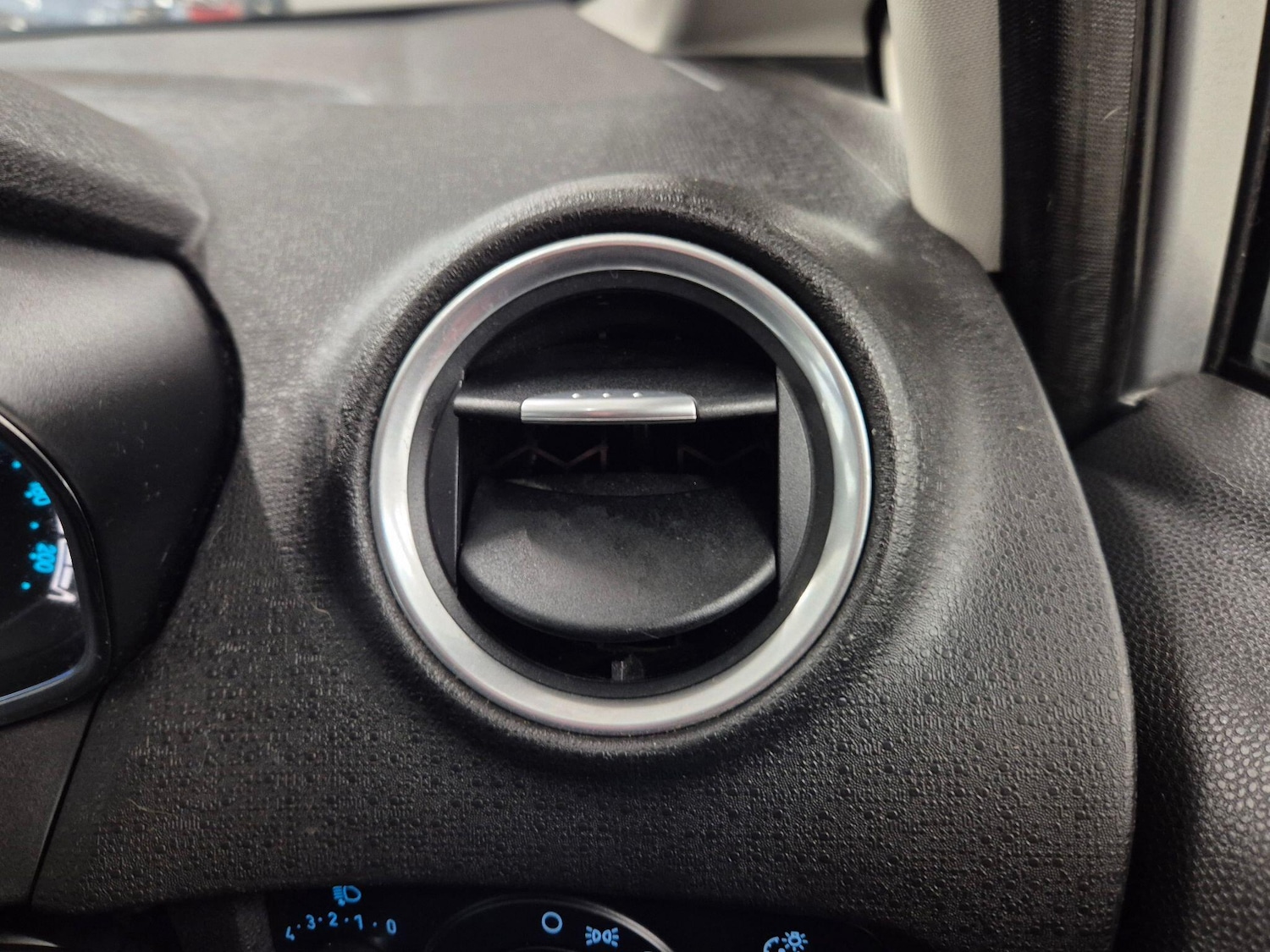 Used Ford Fiesta 2014 for sale - 77066866: Photo 38