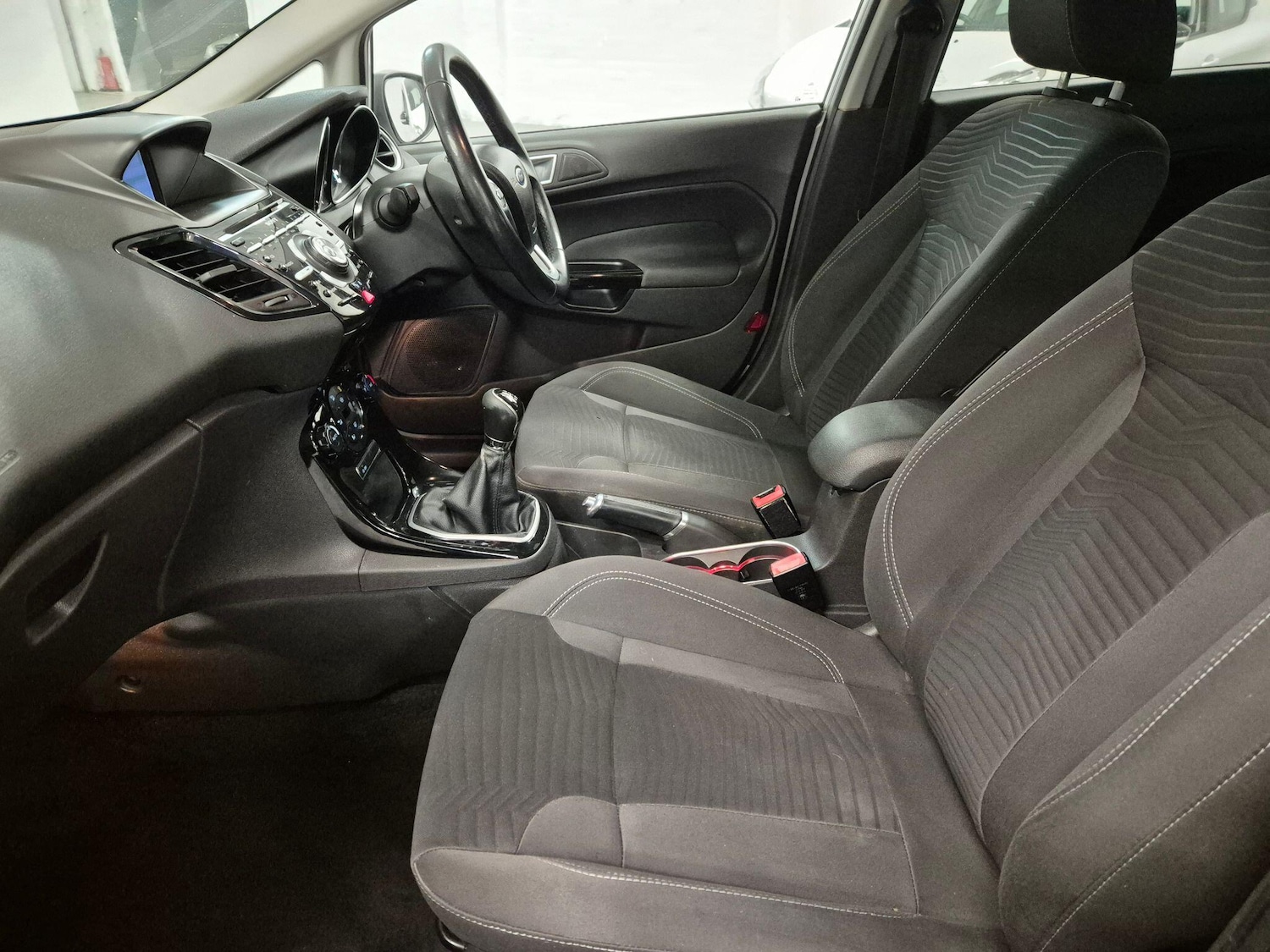 Used Ford Fiesta 2014 for sale - 77066866: Photo 64