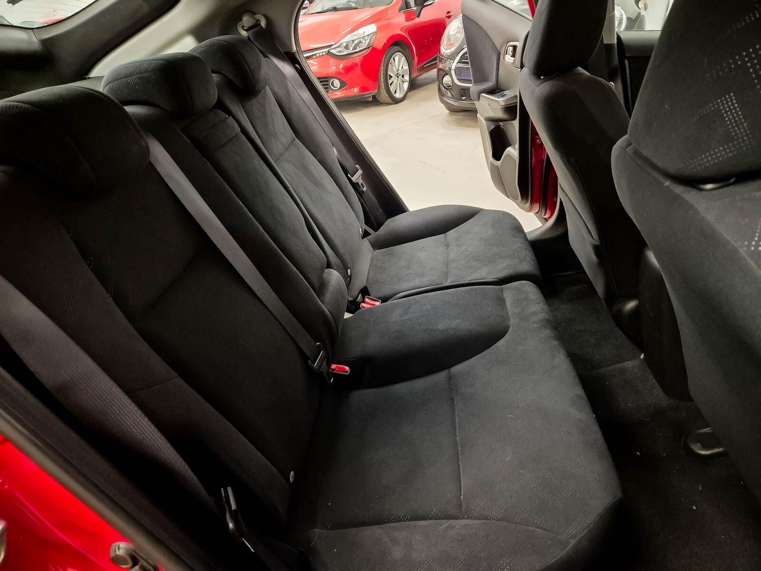 Used Honda Civic 2013 for sale - 77060176: Photo 43