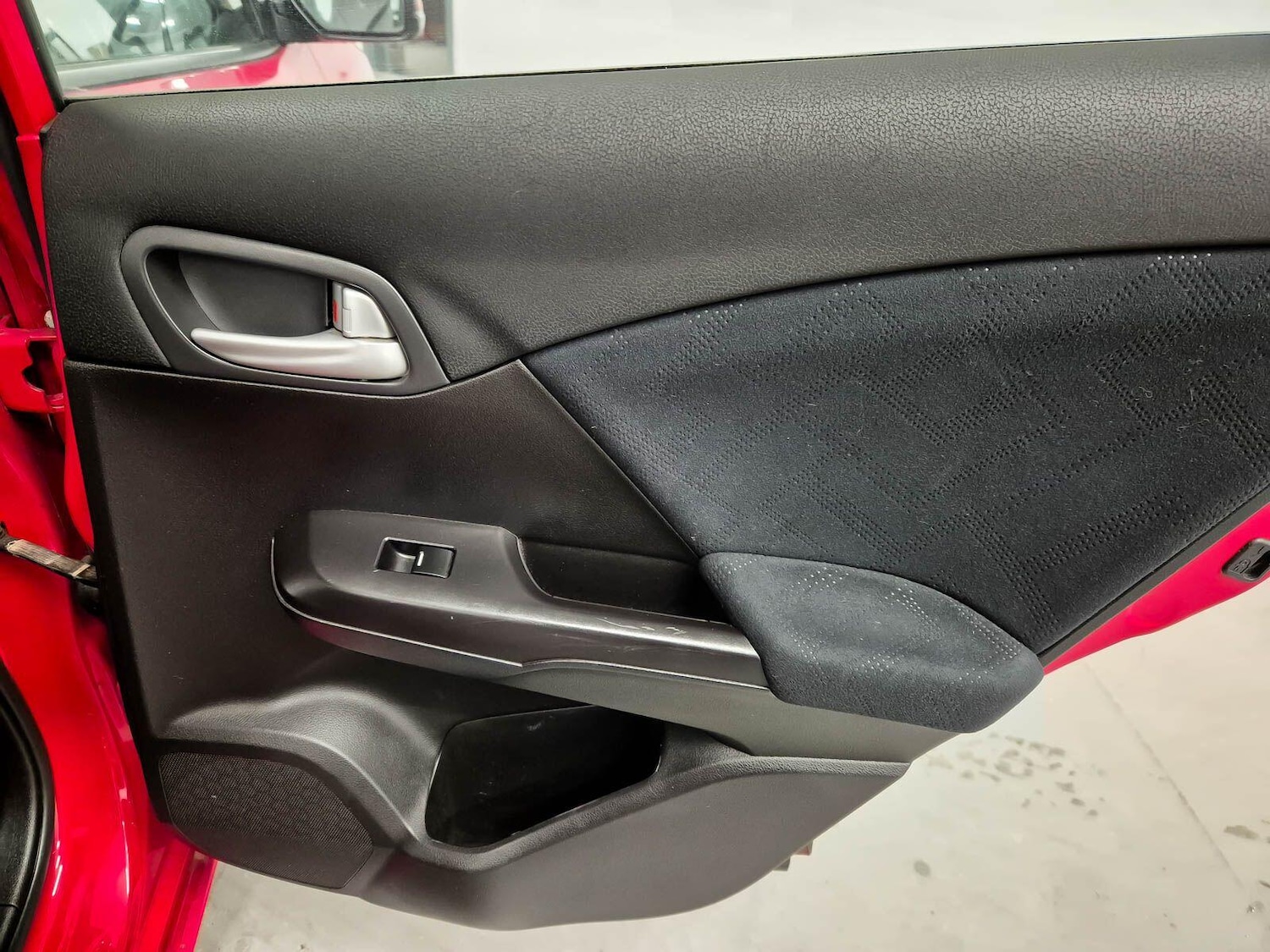 Used Honda Civic 2013 for sale - 77060176: Photo 46