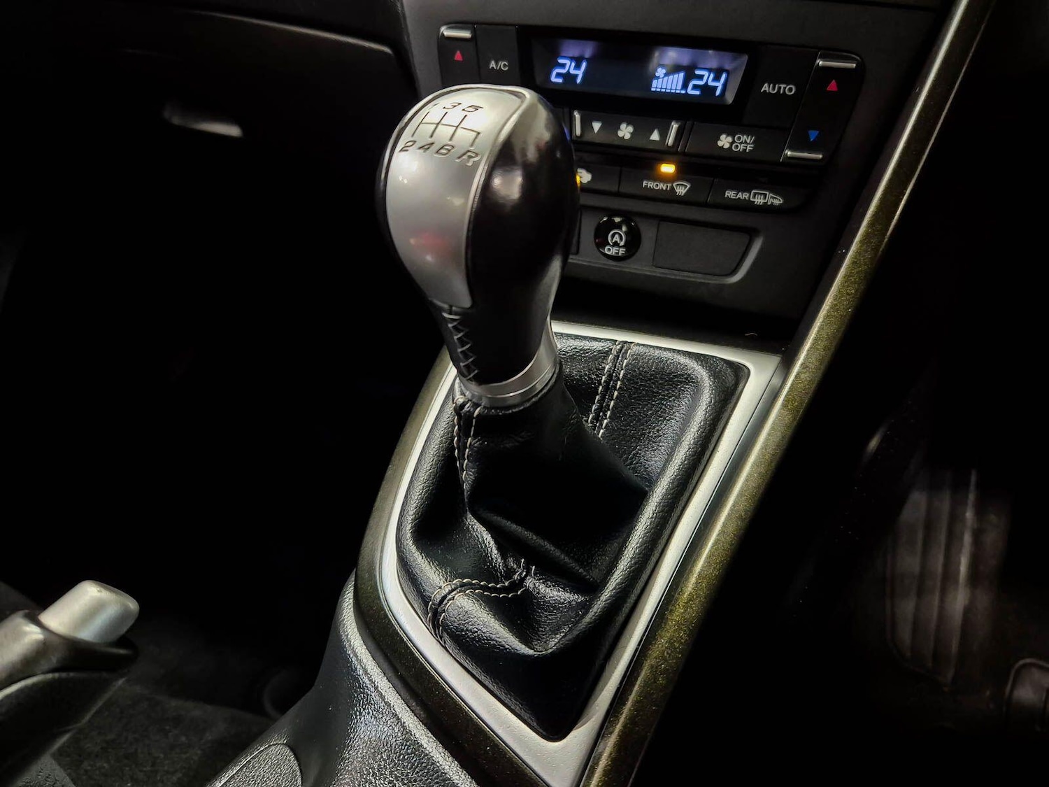 Used Honda Civic 2013 for sale - 77060176: Photo 67