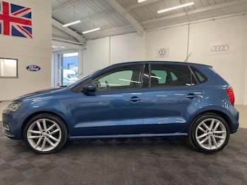 Used Volkswagen Polo 2016 for sale - 78612819: Photo