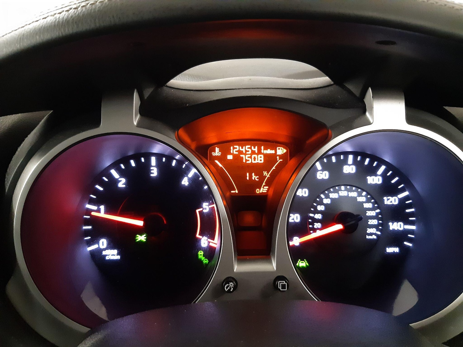 Used Nissan Juke 2015 for sale - 76537774: Photo 31