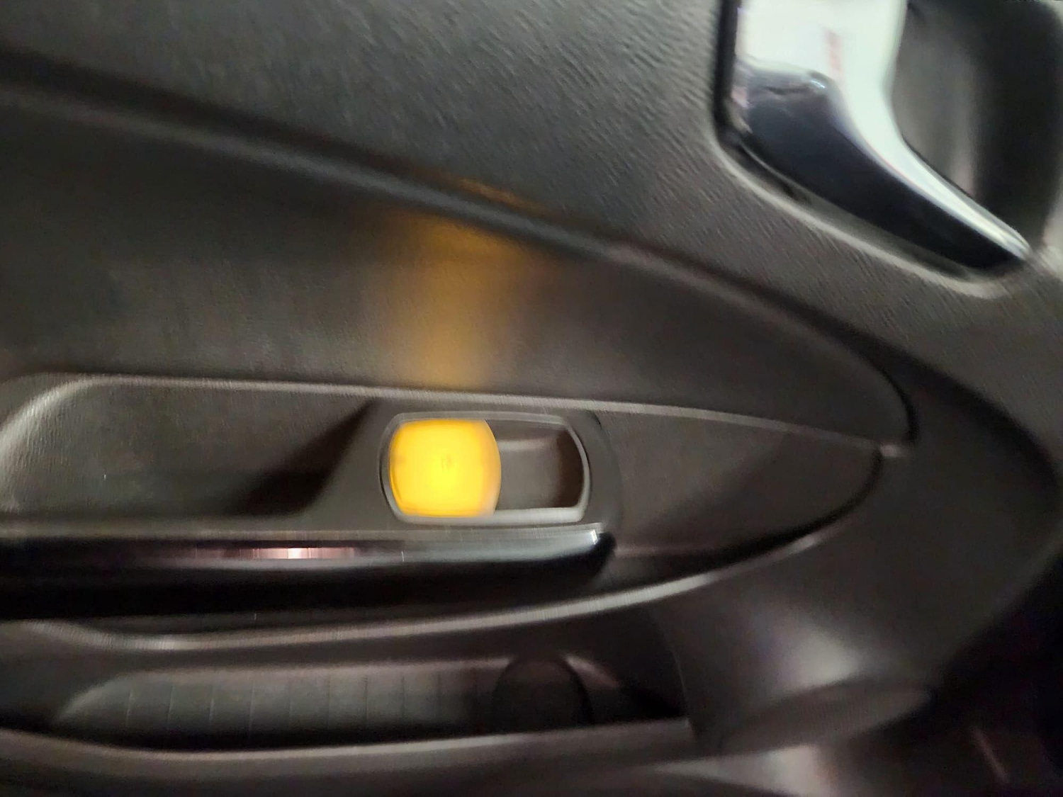 Used Vauxhall Corsa 2008 for sale - 77425779: Photo 19