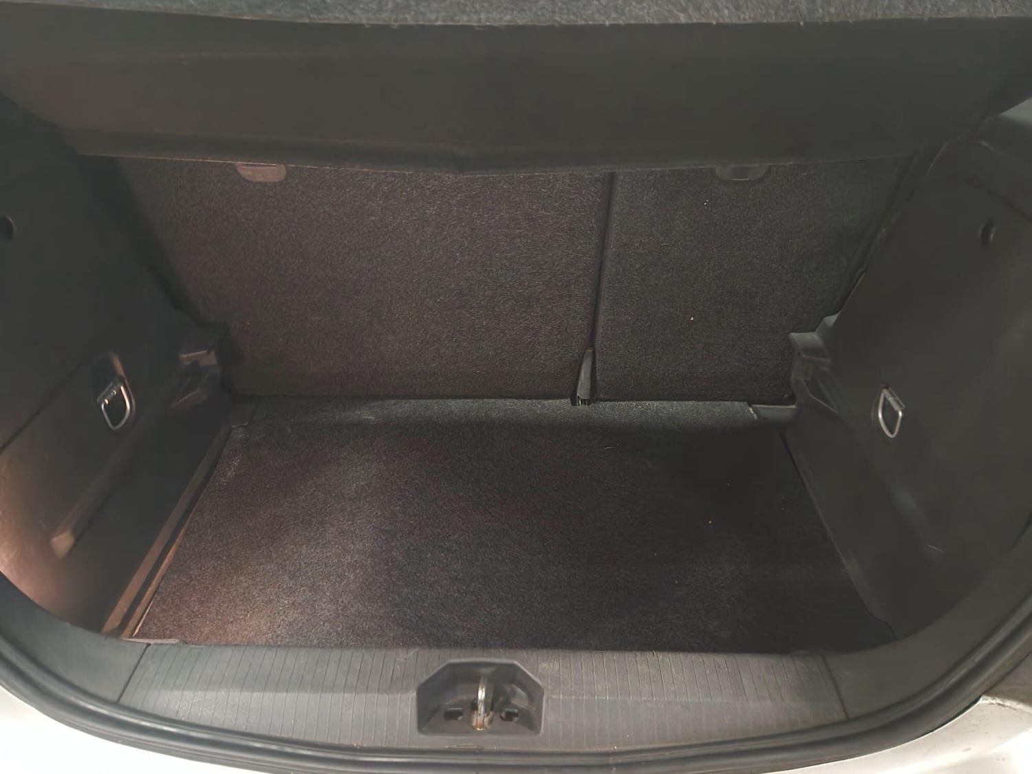 Used Vauxhall Corsa 2008 for sale - 77425779: Photo 26