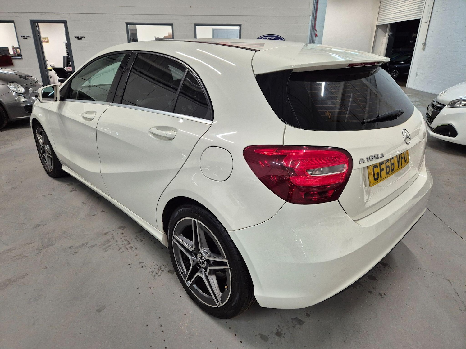 Used Mercedes-Benz A-Class 2016 for sale - 76926196: Photo 4
