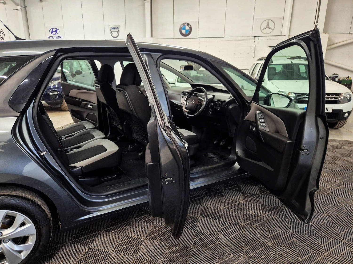 Used Citroen C4 Picasso 2014 for sale - 78087142: Photo 33