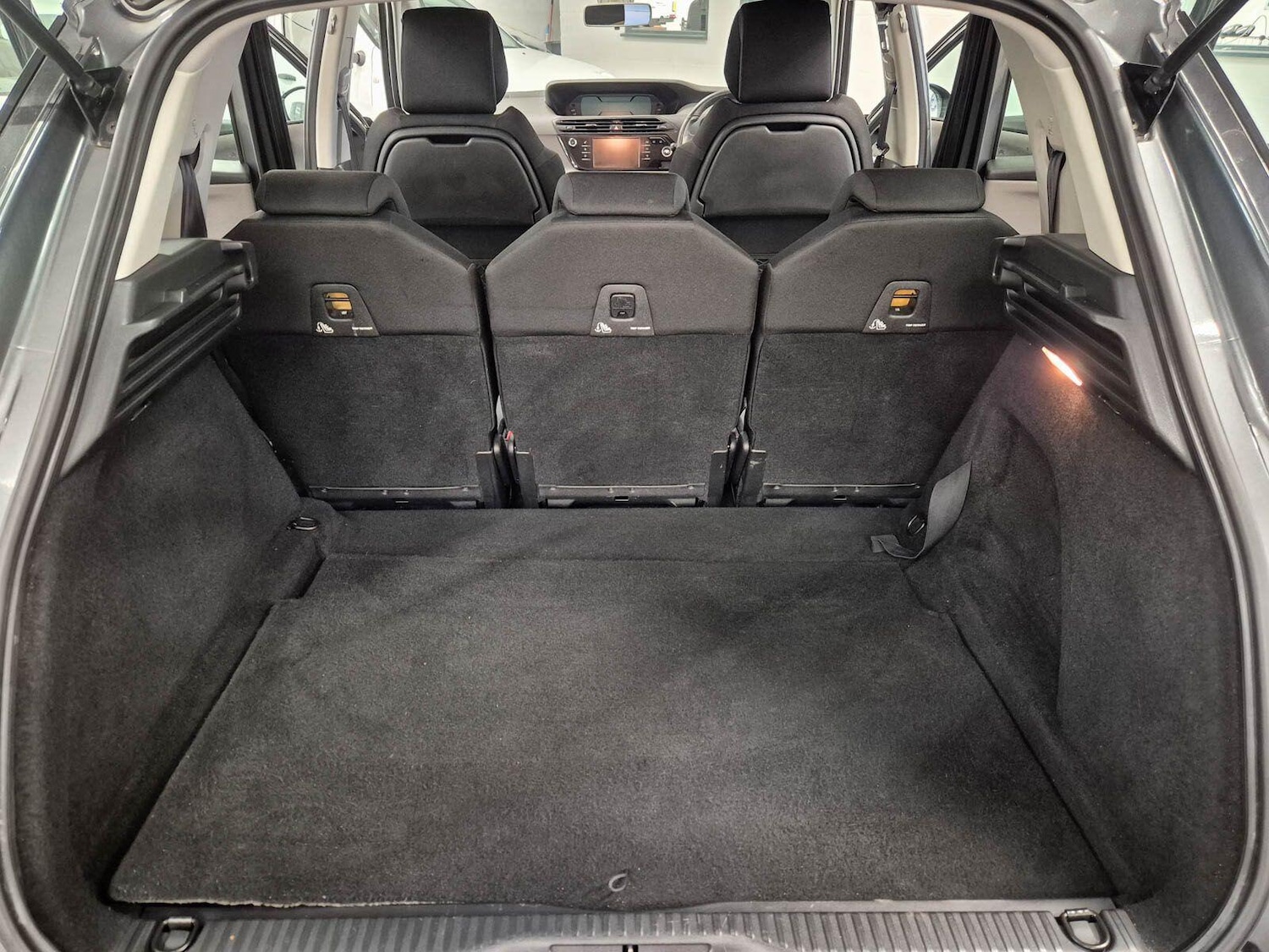 Used Citroen C4 Picasso 2014 for sale - 78087142: Photo 74