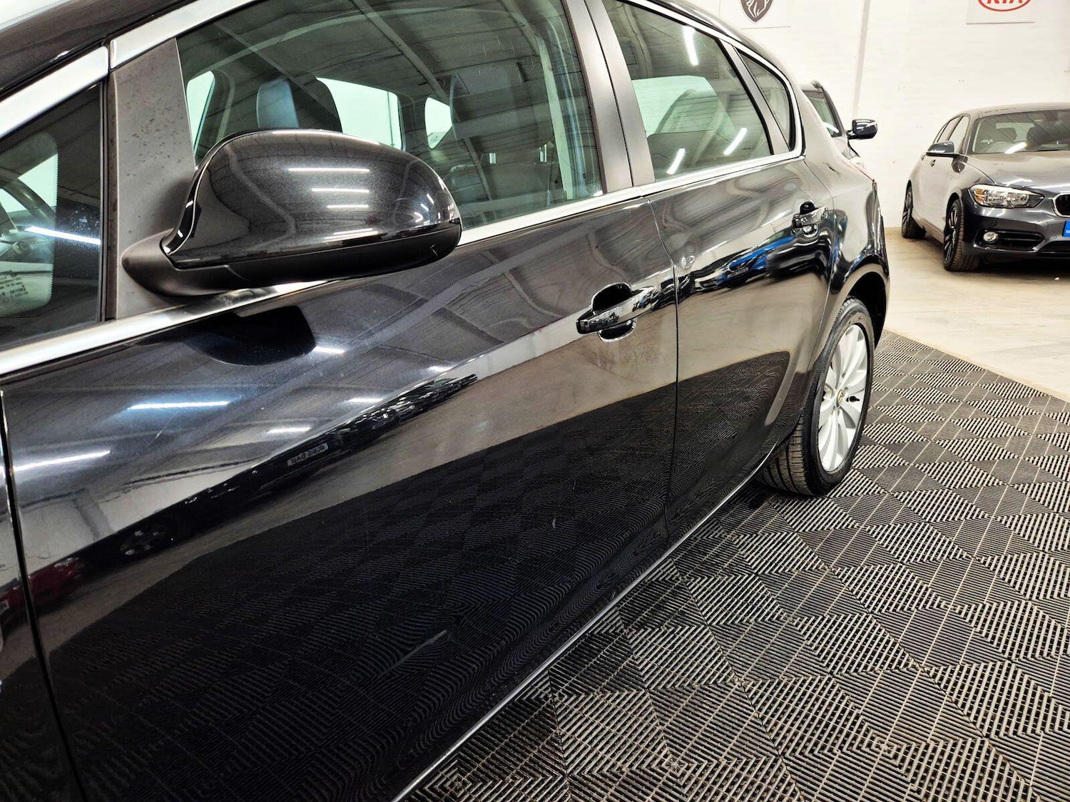 Used Vauxhall Astra 2012 for sale - 78170176: Photo 10