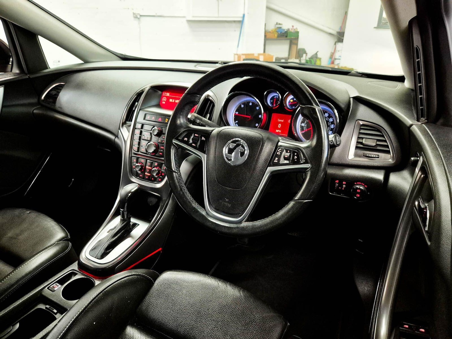 Used Vauxhall Astra 2012 for sale - 78170176: Photo 16