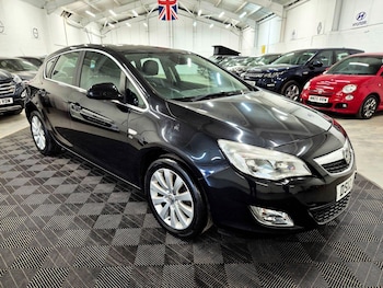 Used Vauxhall Astra 2012 for sale - 78170176: Photo