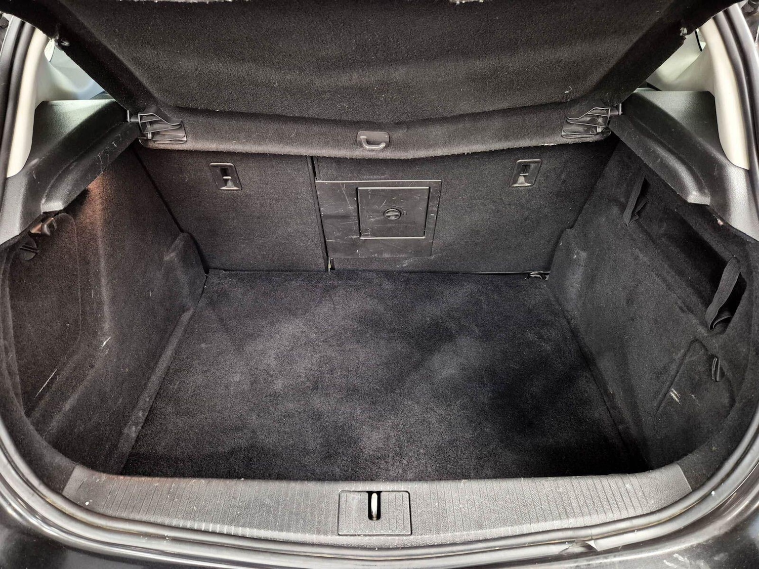 Used Vauxhall Astra 2012 for sale - 78170176: Photo 47