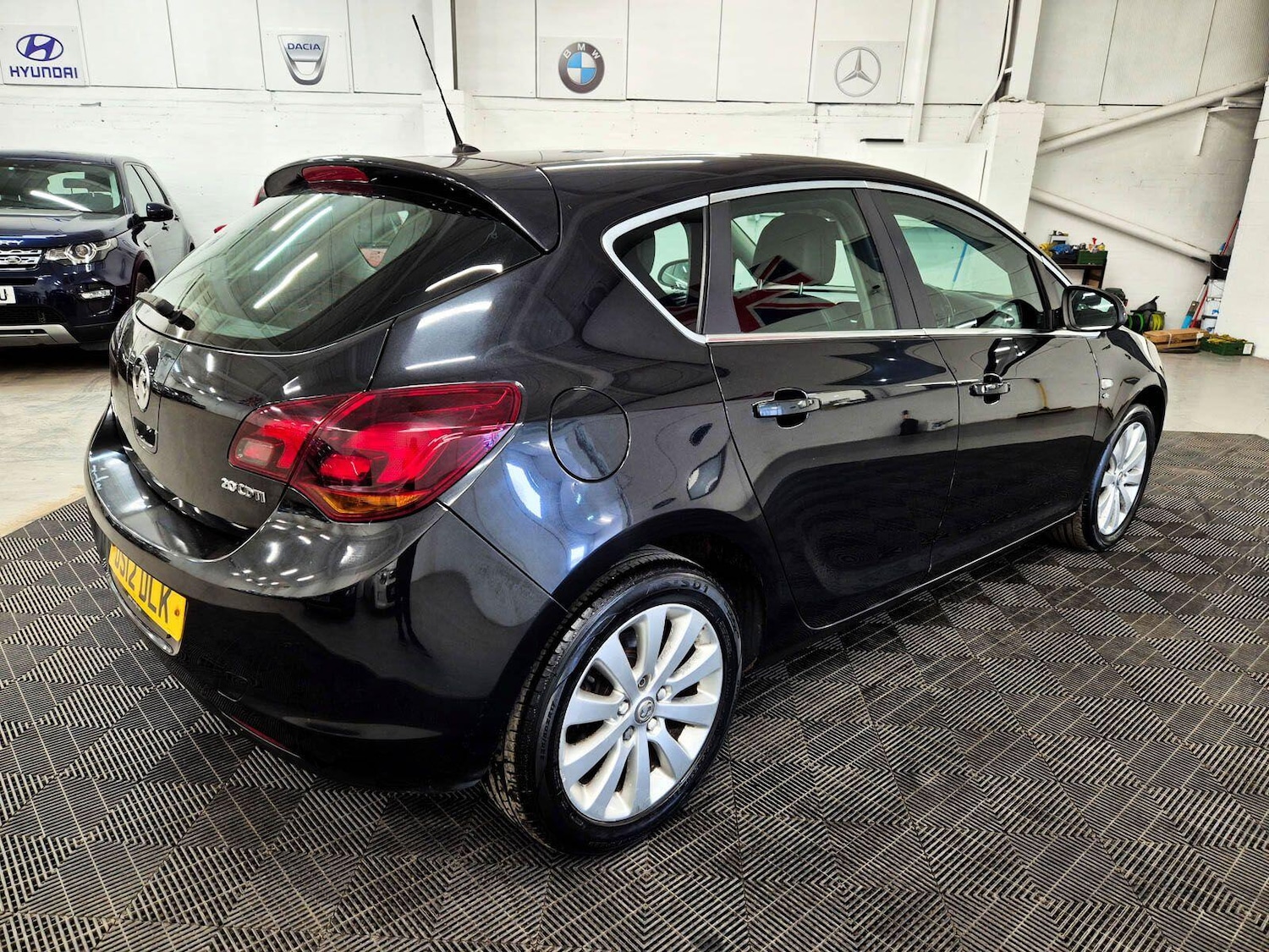 Used Vauxhall Astra 2012 for sale - 78170176: Photo 9