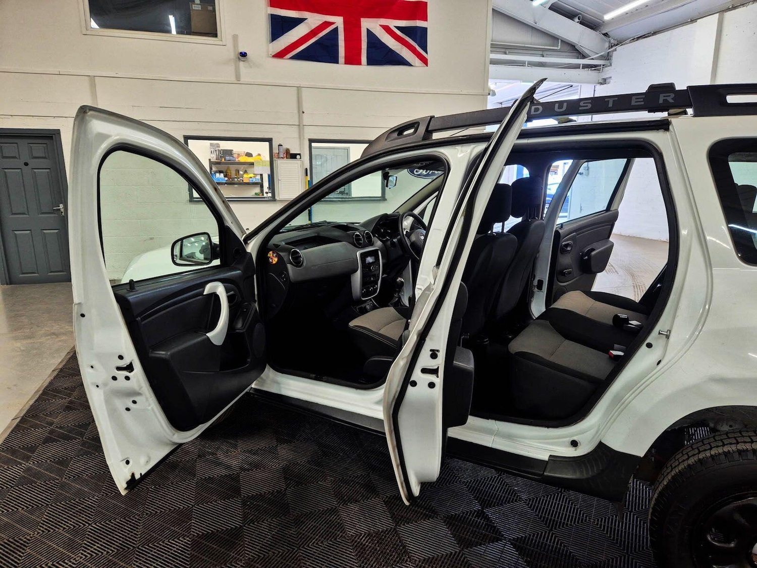 Used Dacia Duster 2015 for sale - 78072111: Photo 26