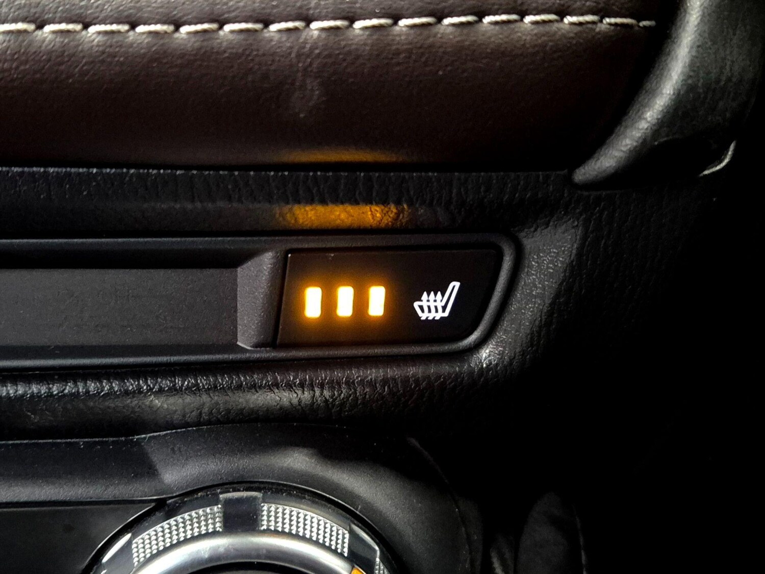 Used Mazda Mazda2 2019 for sale - 77131110: Photo 77