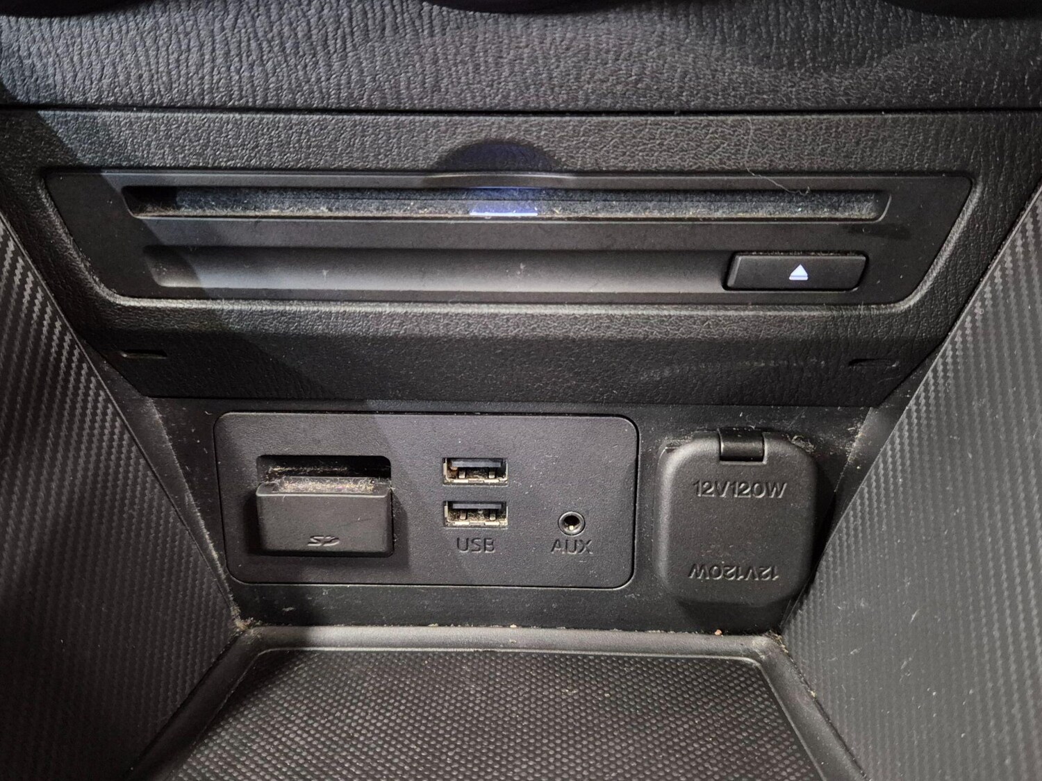 Used Mazda Mazda2 2019 for sale - 77131110: Photo 78