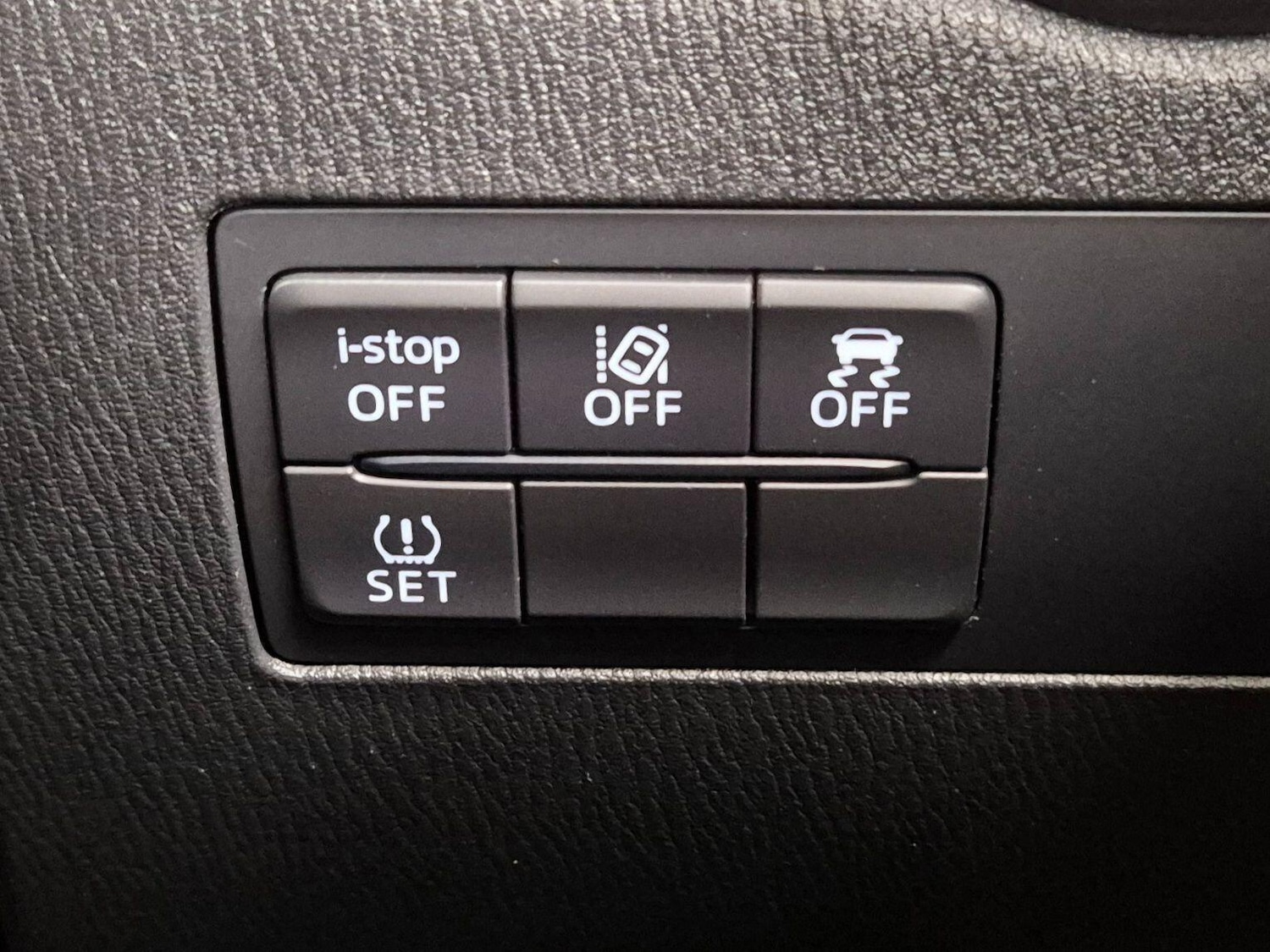 Used Mazda Mazda2 2019 for sale - 77131110: Photo 91