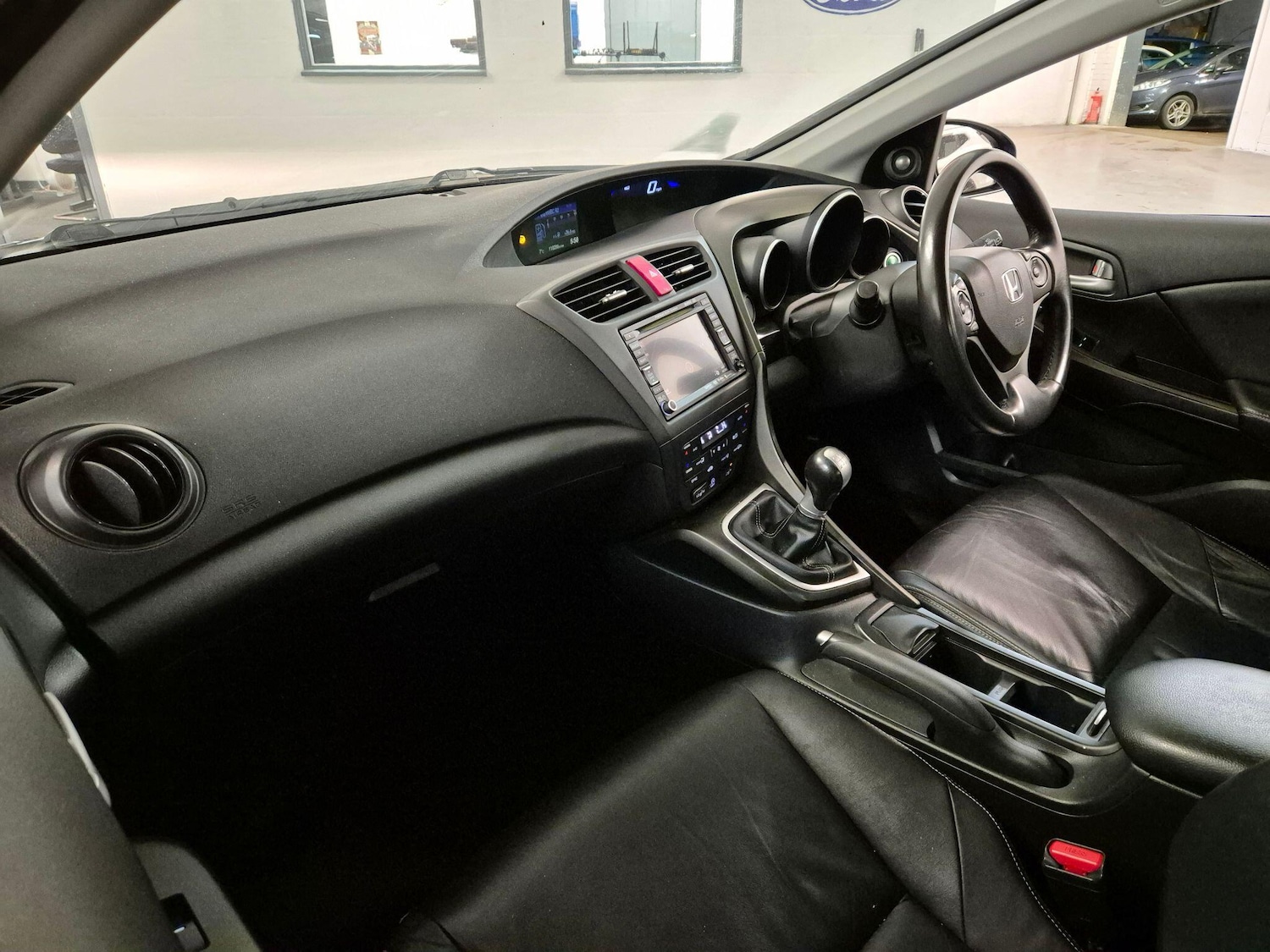 Used Honda Civic 2012 for sale - 76700826: Photo 10