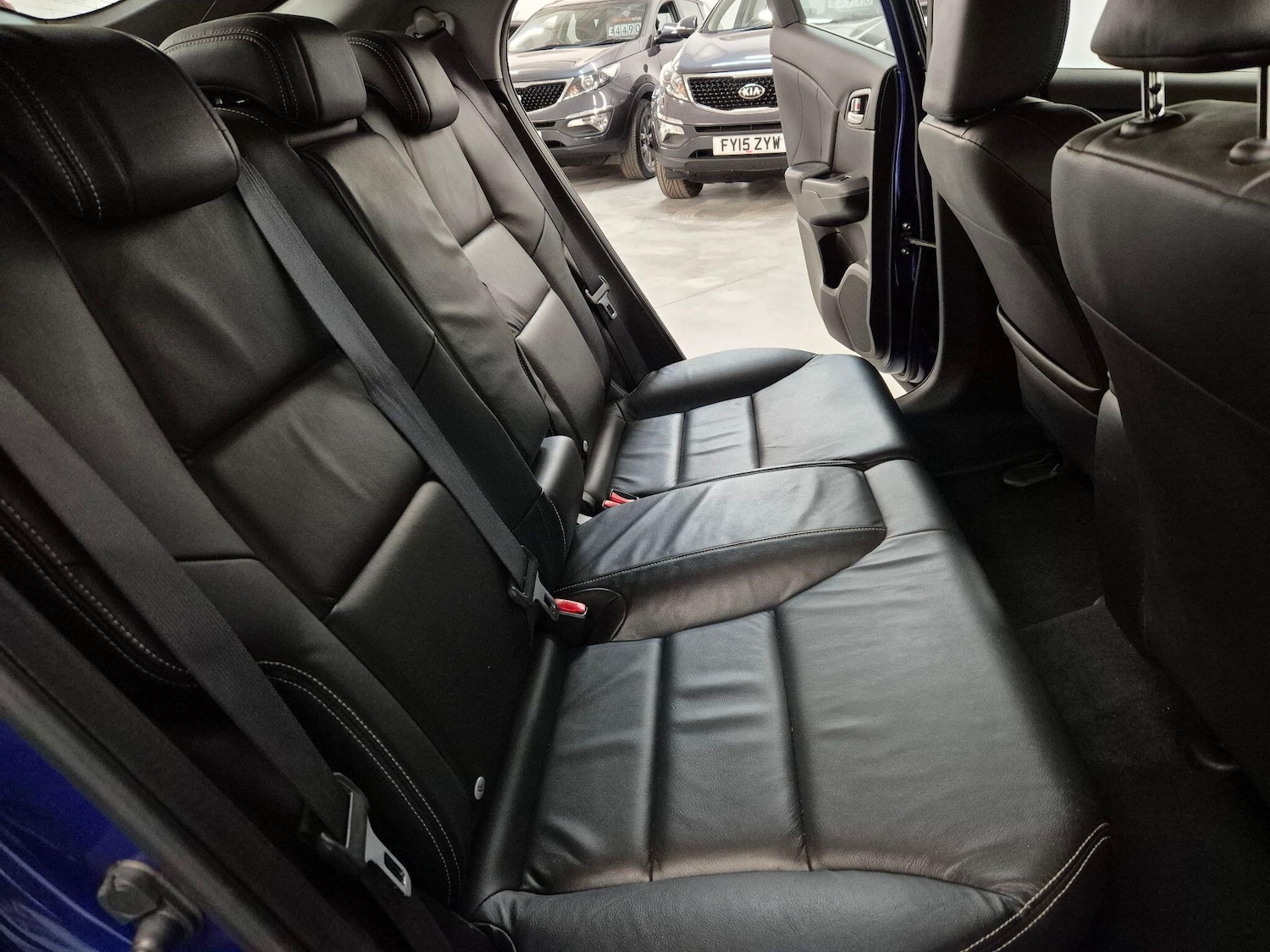 Used Honda Civic 2012 for sale - 76700826: Photo 22