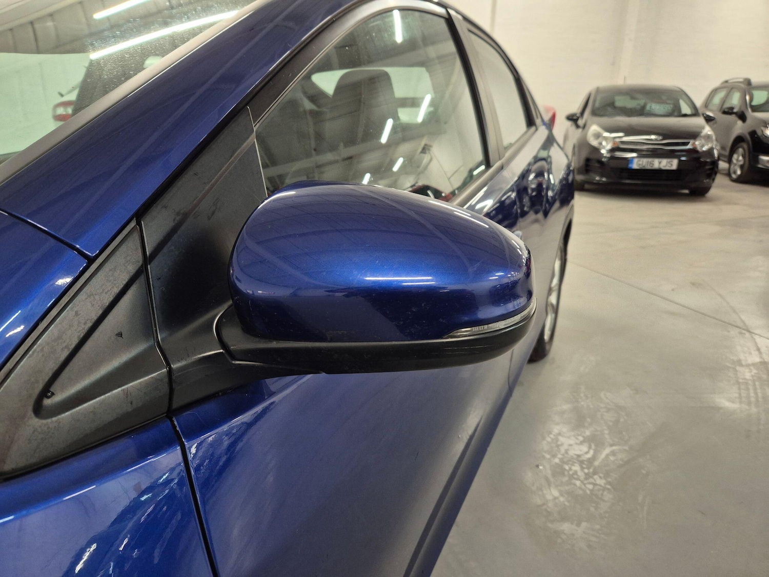 Used Honda Civic 2012 for sale - 76700826: Photo 32