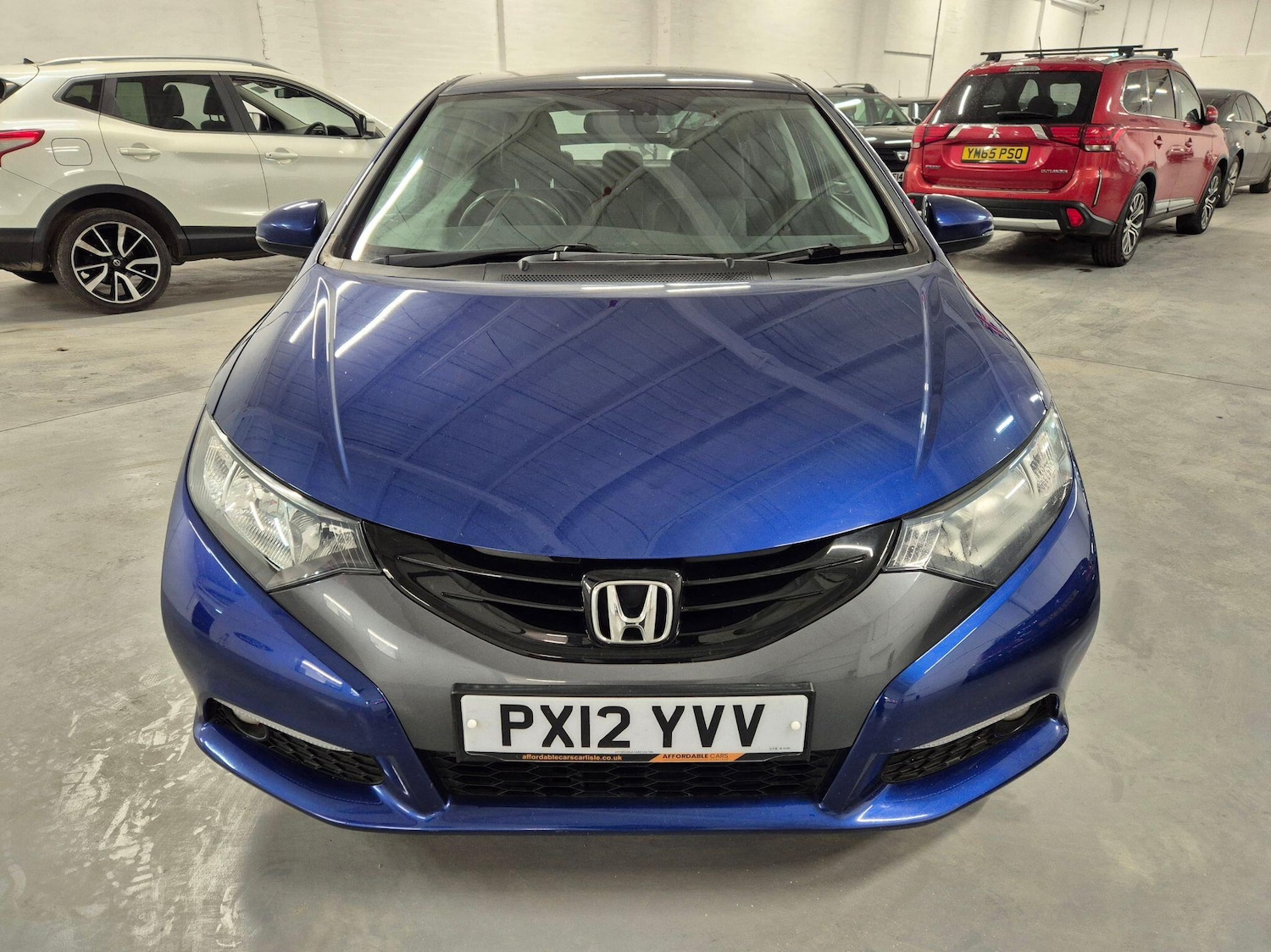 Used Honda Civic 2012 for sale - 76700826: Photo 4