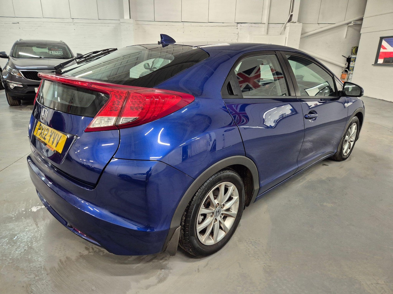Used Honda Civic 2012 for sale - 76700826: Photo 9