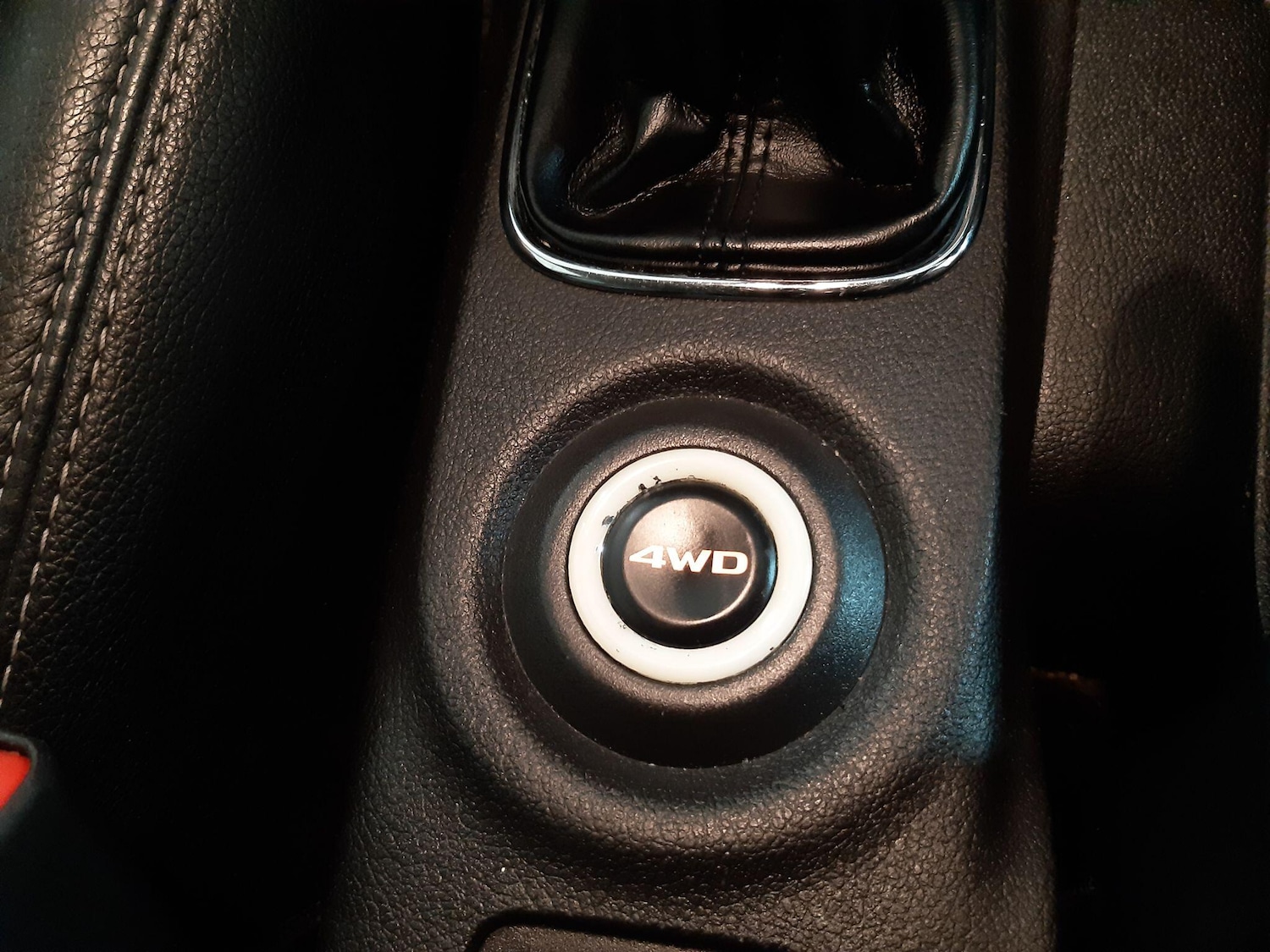 Used Mitsubishi Outlander 2016 for sale - 76952499: Photo 14