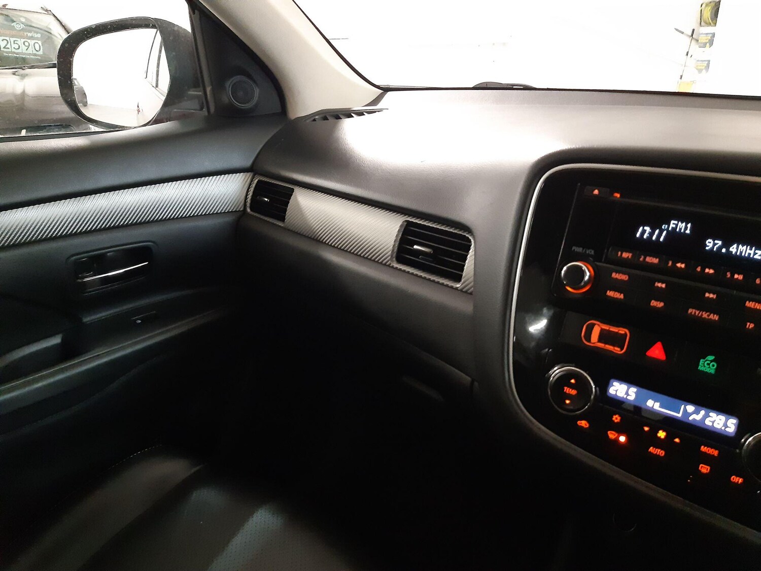 Used Mitsubishi Outlander 2016 for sale - 76952499: Photo 42