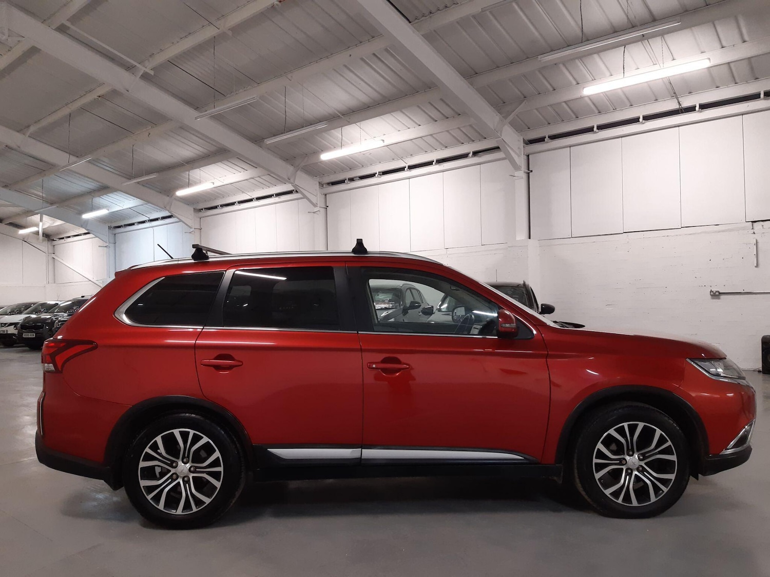 Used Mitsubishi Outlander 2016 for sale - 76952499: Photo 9