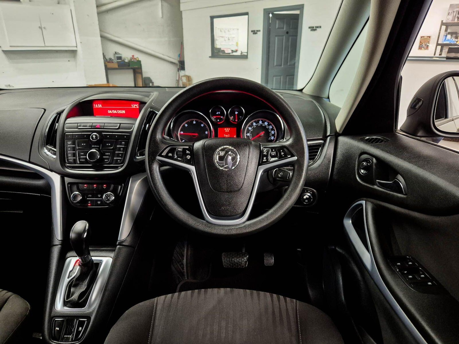 Used Vauxhall Zafira Tourer for sale - 78136155: Photo 30