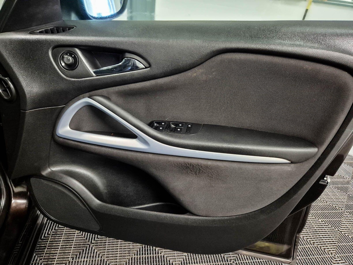 Used Vauxhall Zafira Tourer for sale - 78136155: Photo 38