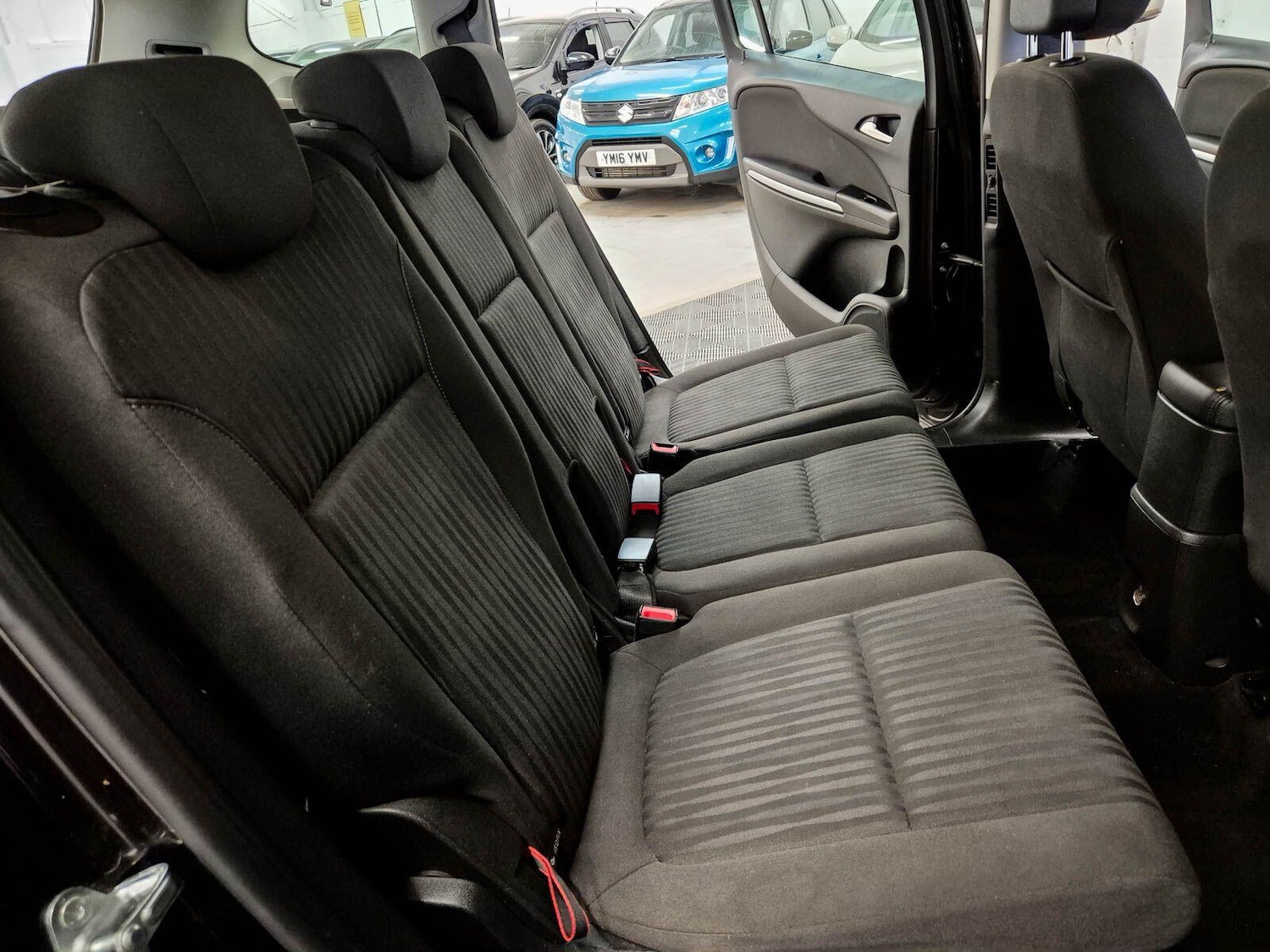 Used Vauxhall Zafira Tourer for sale - 78136155: Photo 42