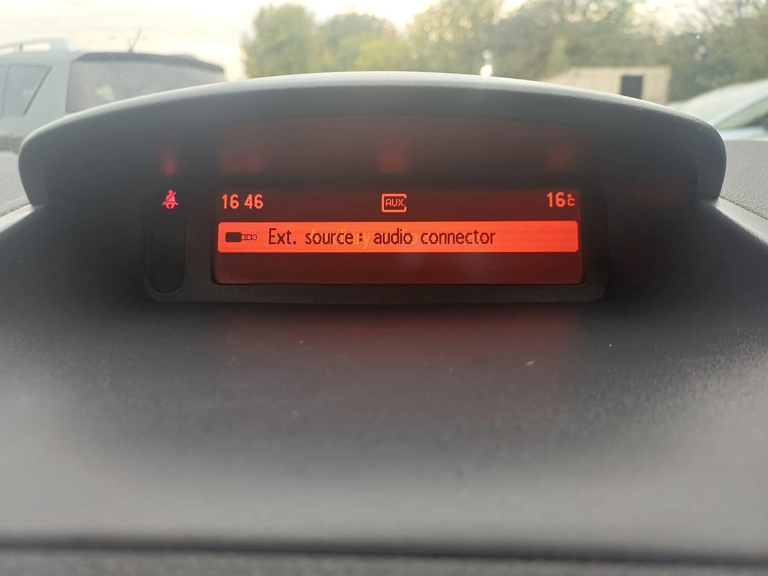 Used Renault Clio 2011 for sale - 76166421: Photo 25