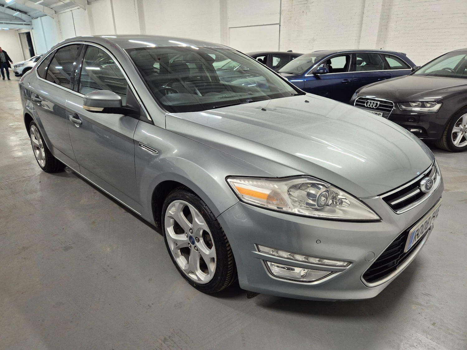 Used Ford Mondeo 2012 for sale - 76898740: Photo 1