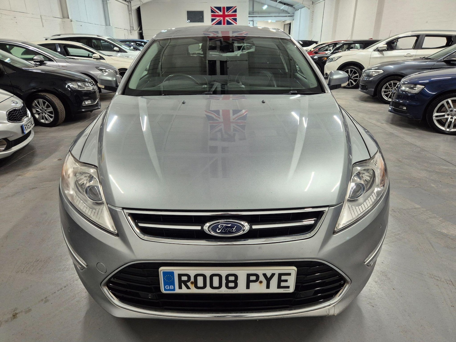 Used Ford Mondeo 2012 for sale - 76898740: Photo 2