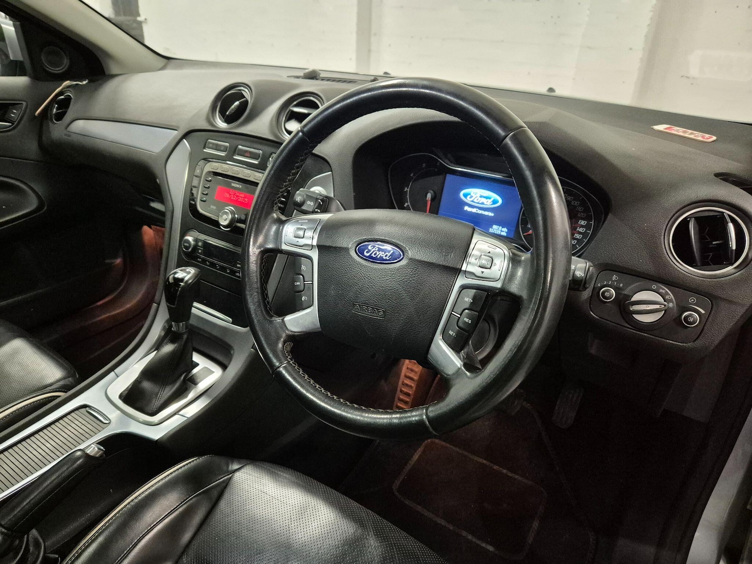 Used Ford Mondeo 2012 for sale - 76898740: Photo 22