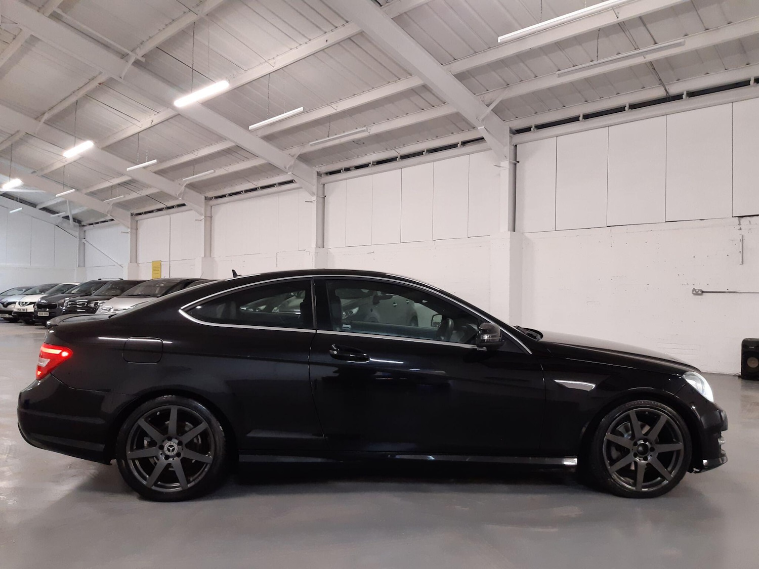 Used Mercedes-Benz C Class 2015 for sale - 76619899: Photo 10