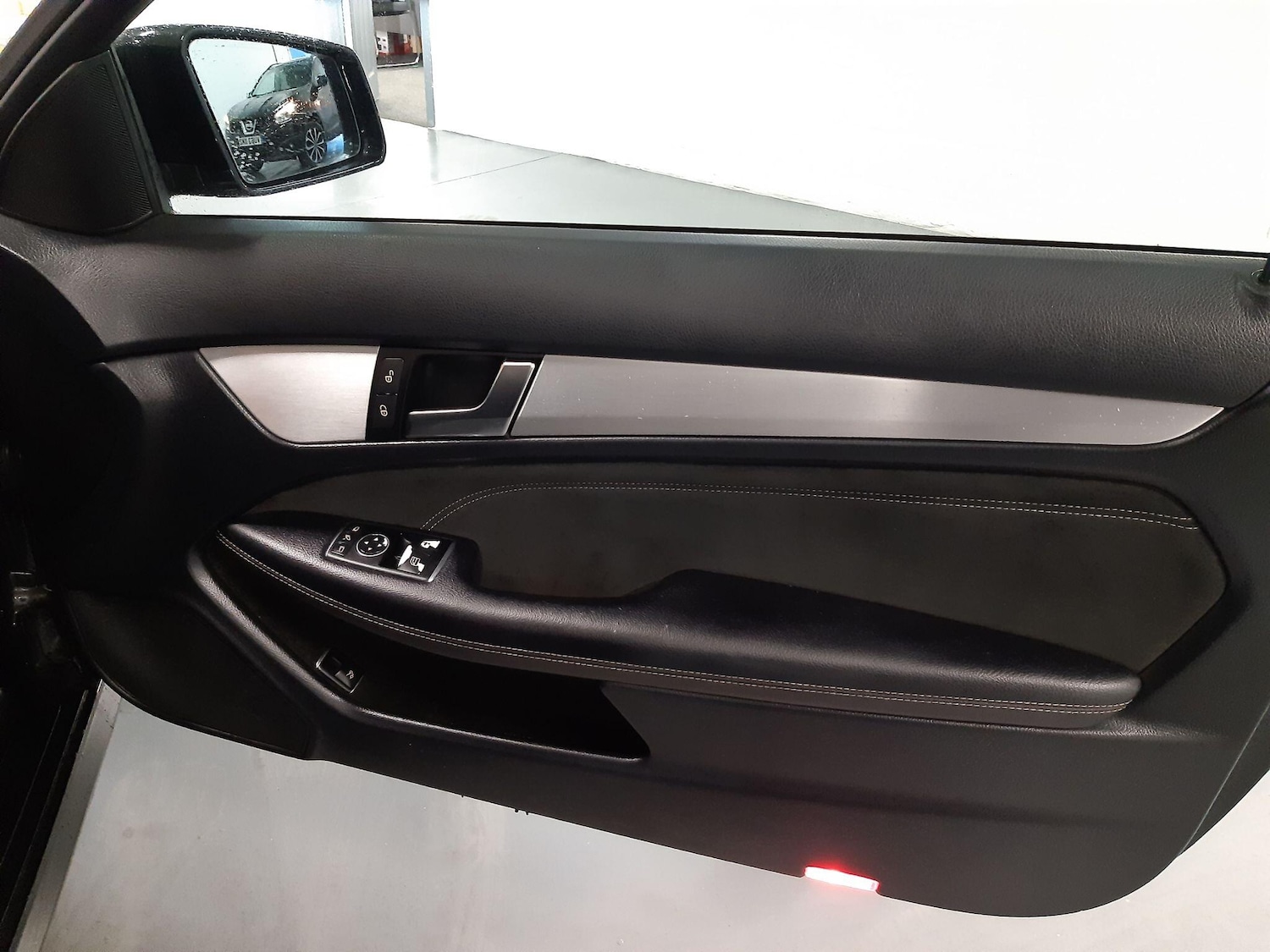 Used Mercedes-Benz C Class 2015 for sale - 76619899: Photo 22