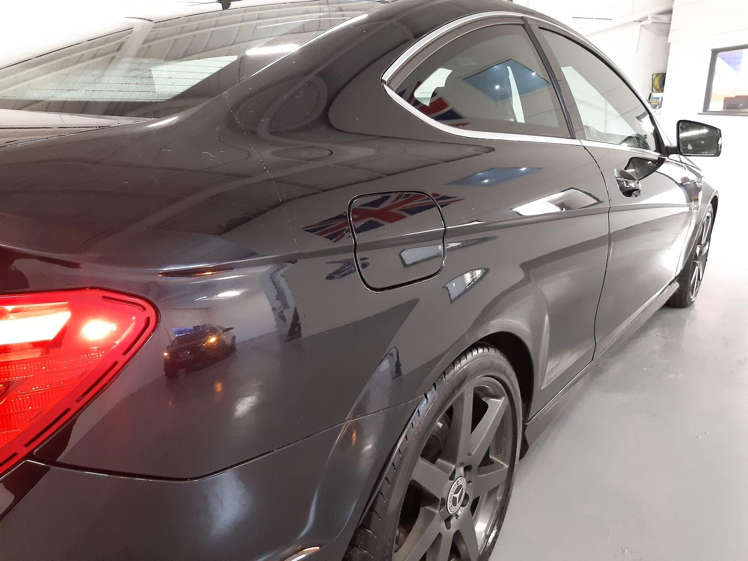 Used Mercedes-Benz C Class 2015 for sale - 76619899: Photo 37