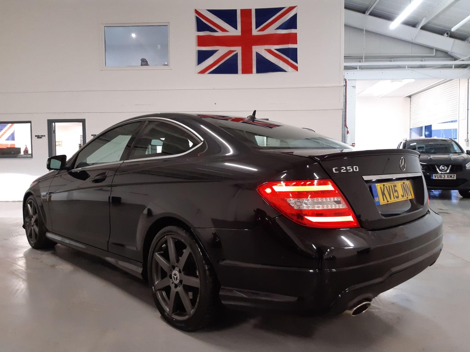 Used Mercedes-Benz C Class 2015 for sale - 76619899: Photo 6